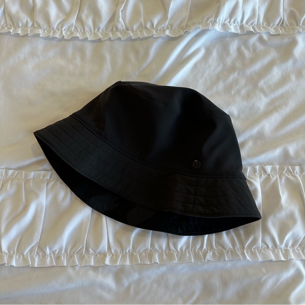 Lululemon Both Ways Reversible Bucket Hat